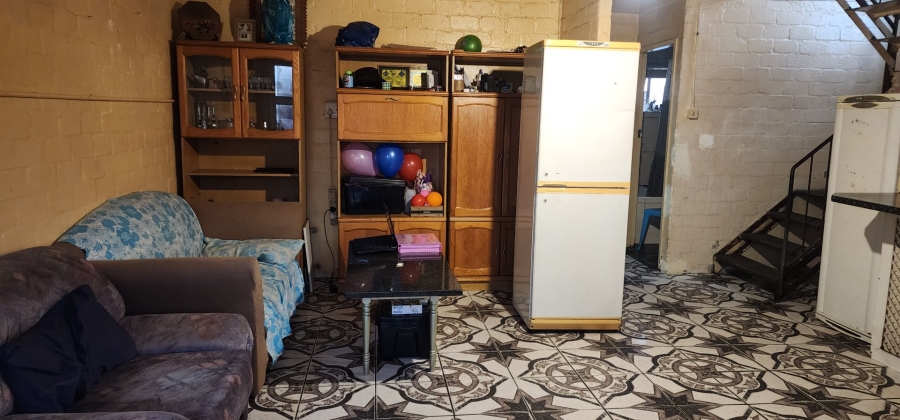 4 Bedroom Property for Sale in Avonwood Western Cape